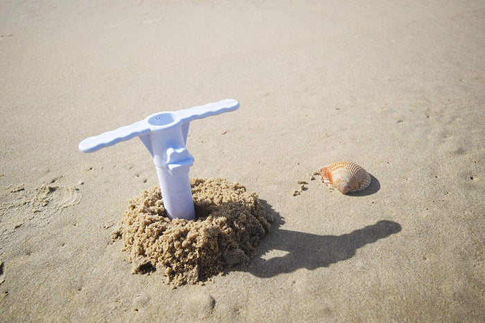 Beachgoer Beach Umbrella Sand Anchor